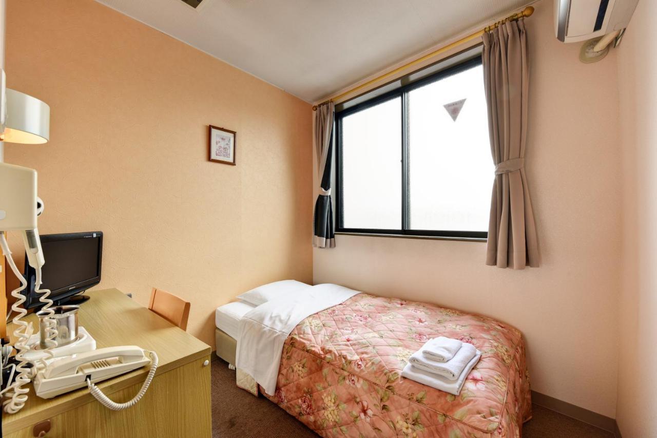 Hotel Hana Такаяма Экстерьер фото